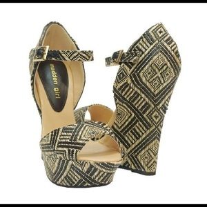 Madden Girl “Attitude” heel - Size 5
